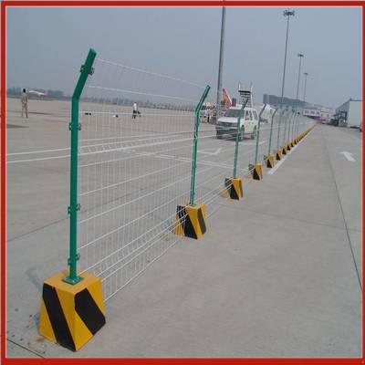 武漢鐵路護欄網價格分析及選購指南